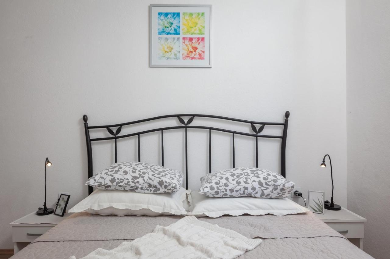 Sea View Ela Apartments Подгора Екстериор снимка