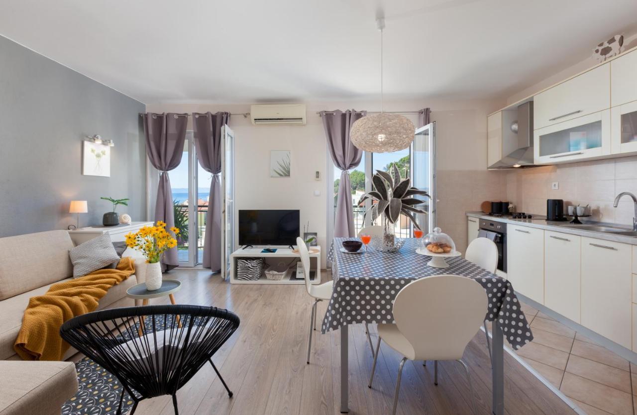 Sea View Ela Apartments Подгора Екстериор снимка